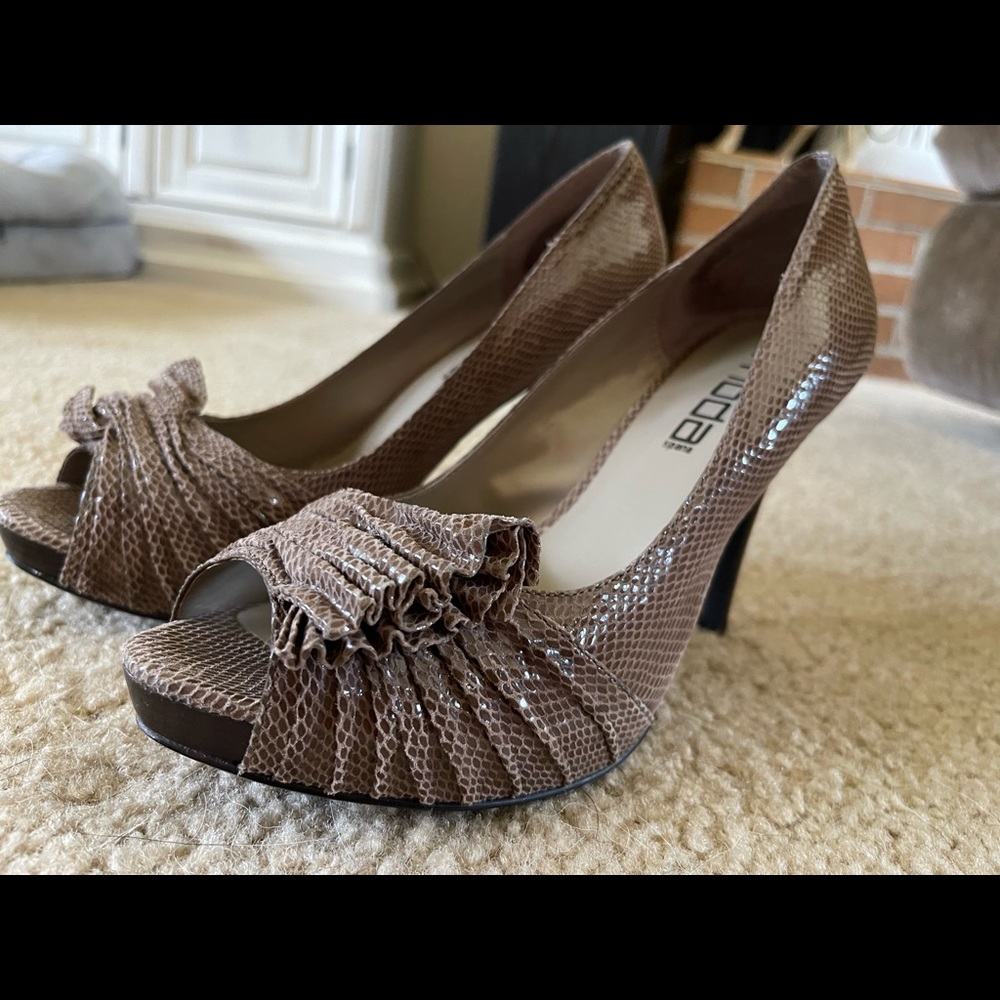 Womens Moda Pippy peep toe heel